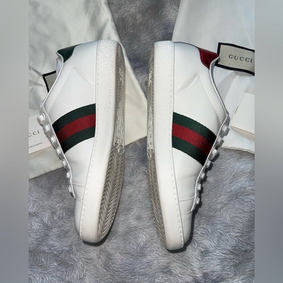 GUCCI WOMEN'S ACE SNEAKER WITH BEE SIZE 9 VGUC - Picture 2 of 4
